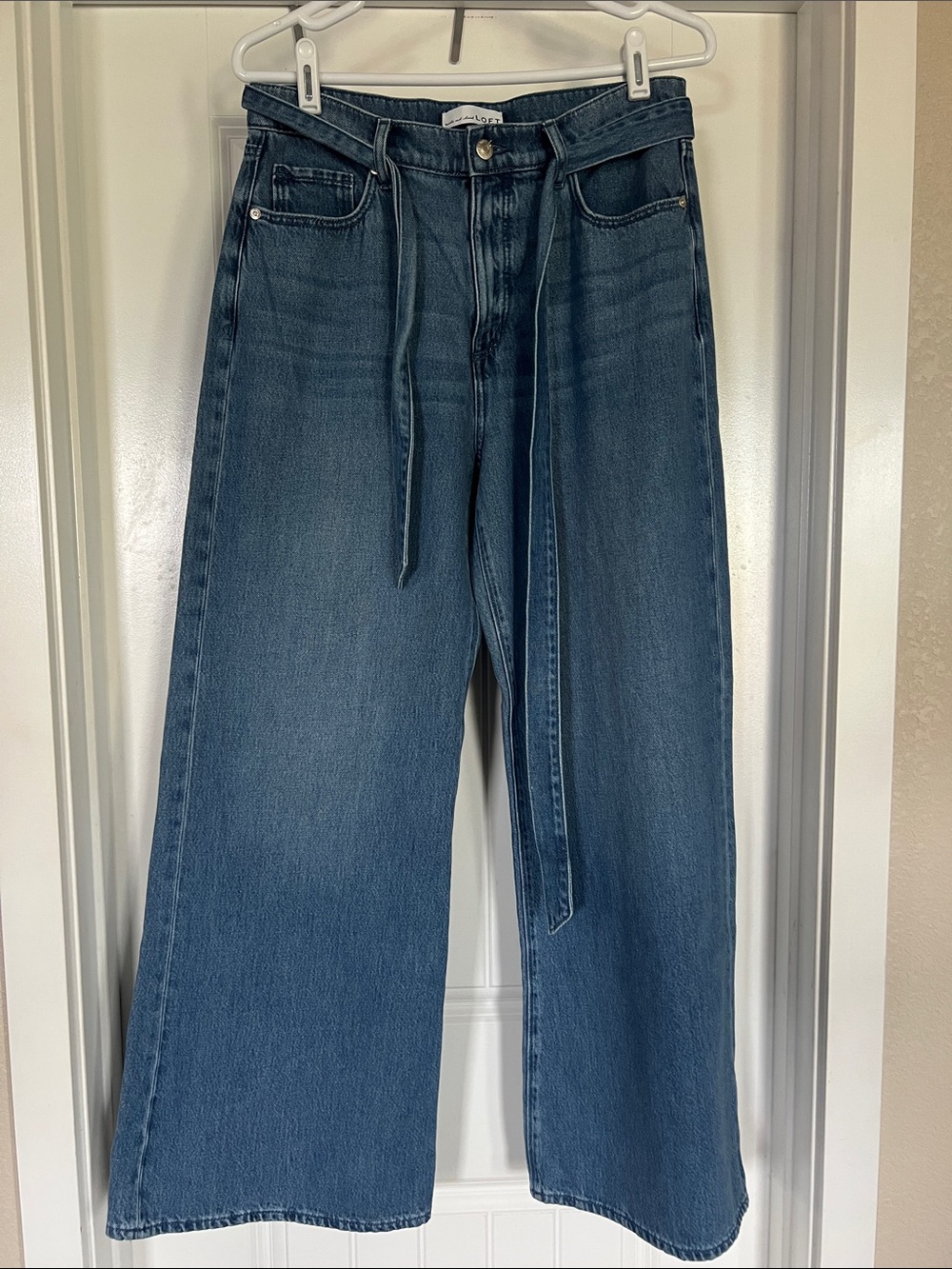 LOFT Wide Leg Palazzo Jeans with Removable Tie Belt Size 28 Medium Blue